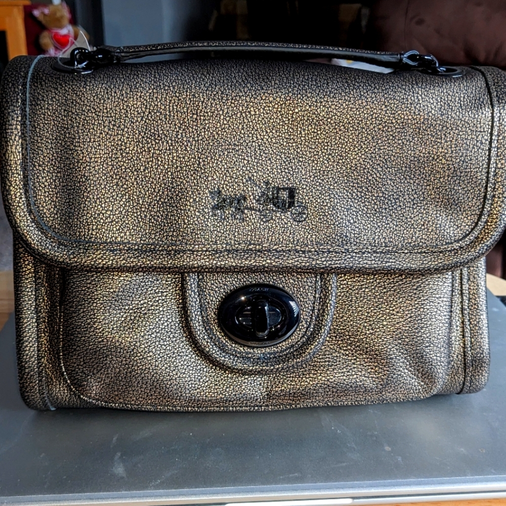 PRICE REDUCED! COACH SHOULDER BAG
